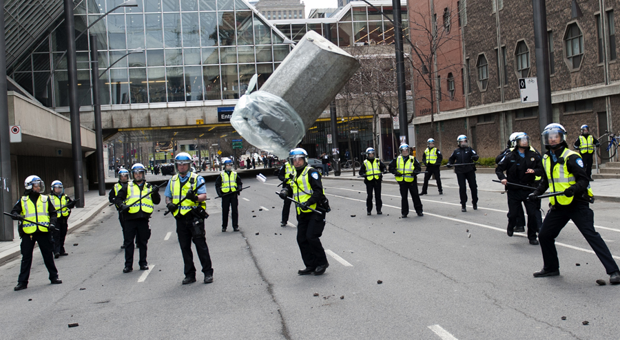 Manifestation contre le Plan Nord | 20 avril 2012 | Montreal - Canada